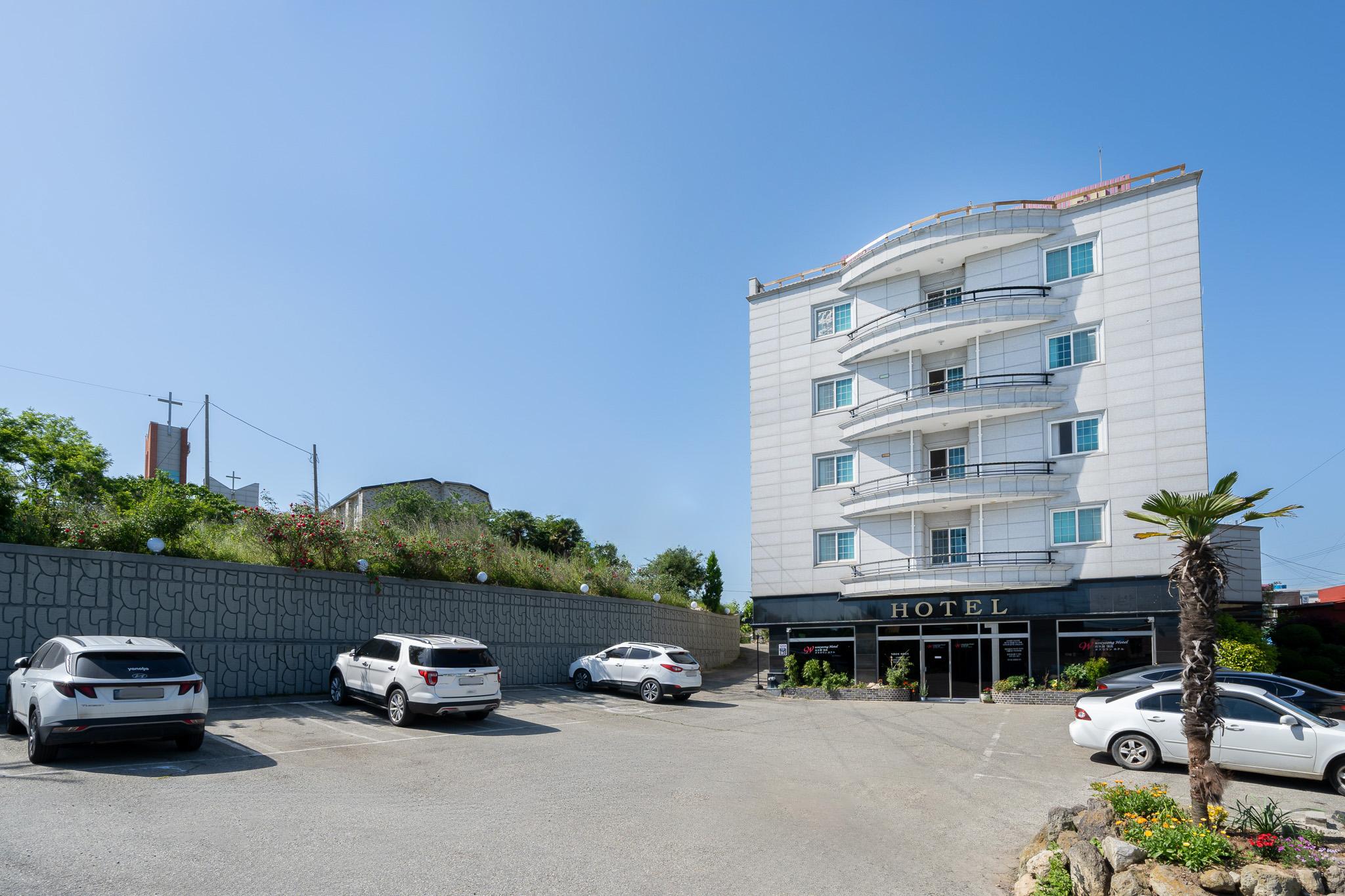 해남 우수영호텔 (Haenam Woosuyoung Hotel)