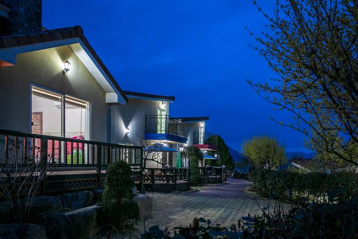 Dolpulmaru Pension & Glamping