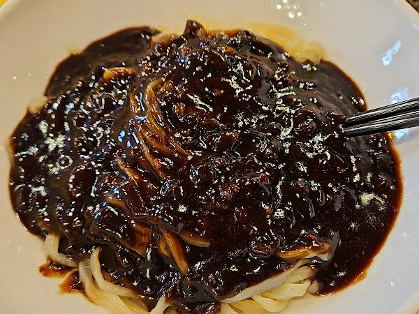 동보성 정통 옛날 손 짜장