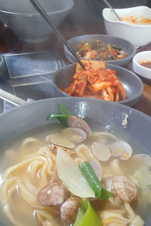 면대장바지락생칼국수