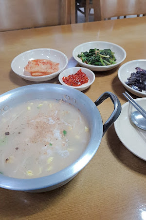 유정콩나물국밥