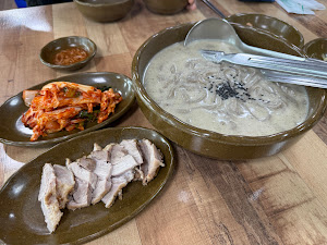 채가네들깨국수