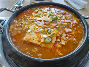 청원골묵은지김치찌개