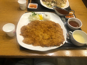 홍익돈까스 천안두정점