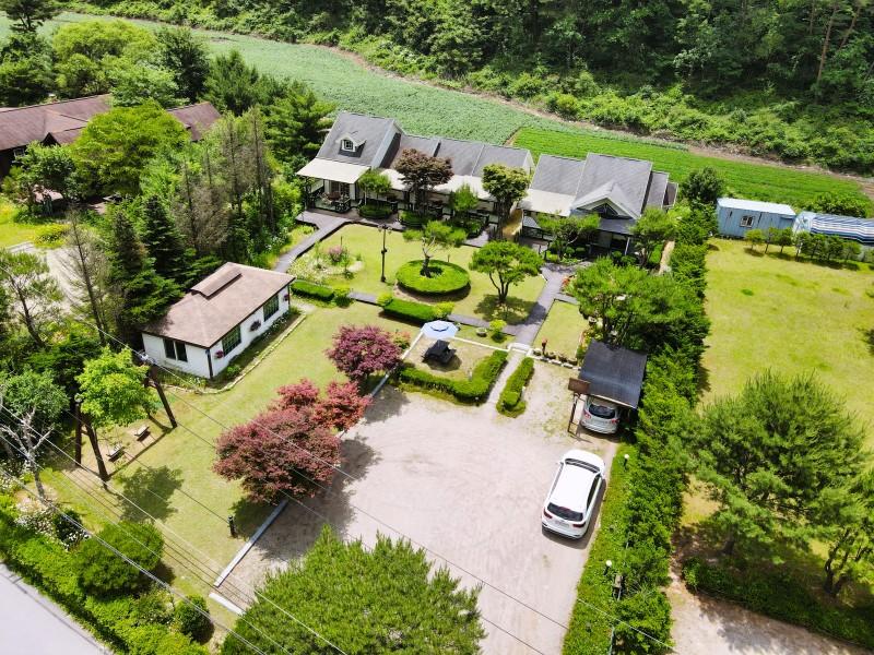 평창 강애산애펜션(휘닉스파크 차량 10분) (Pyeongchang Gangaesanae Pension)