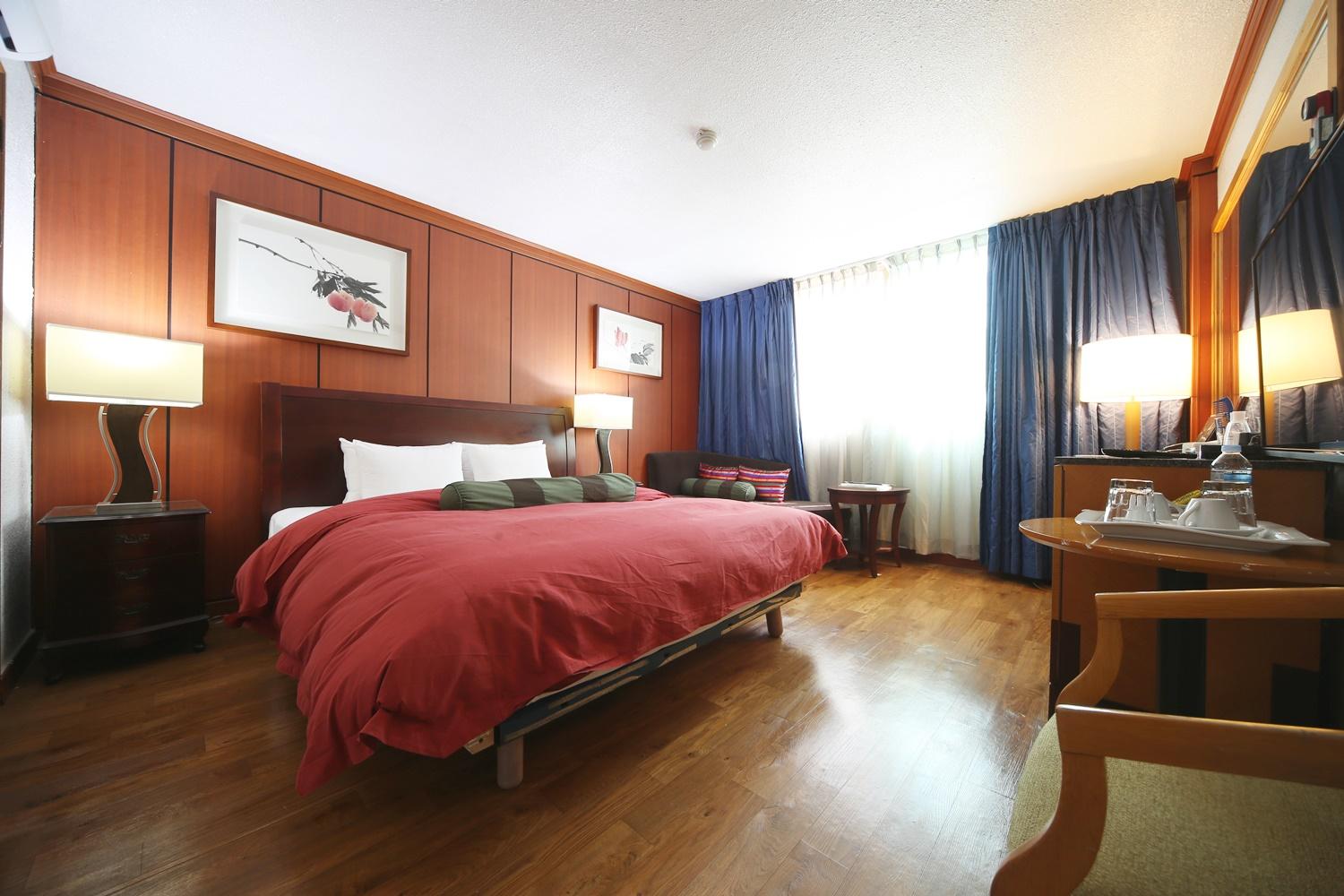 울진 백암 스프링스 호텔 (Uljin Baekam Springs Hotel)