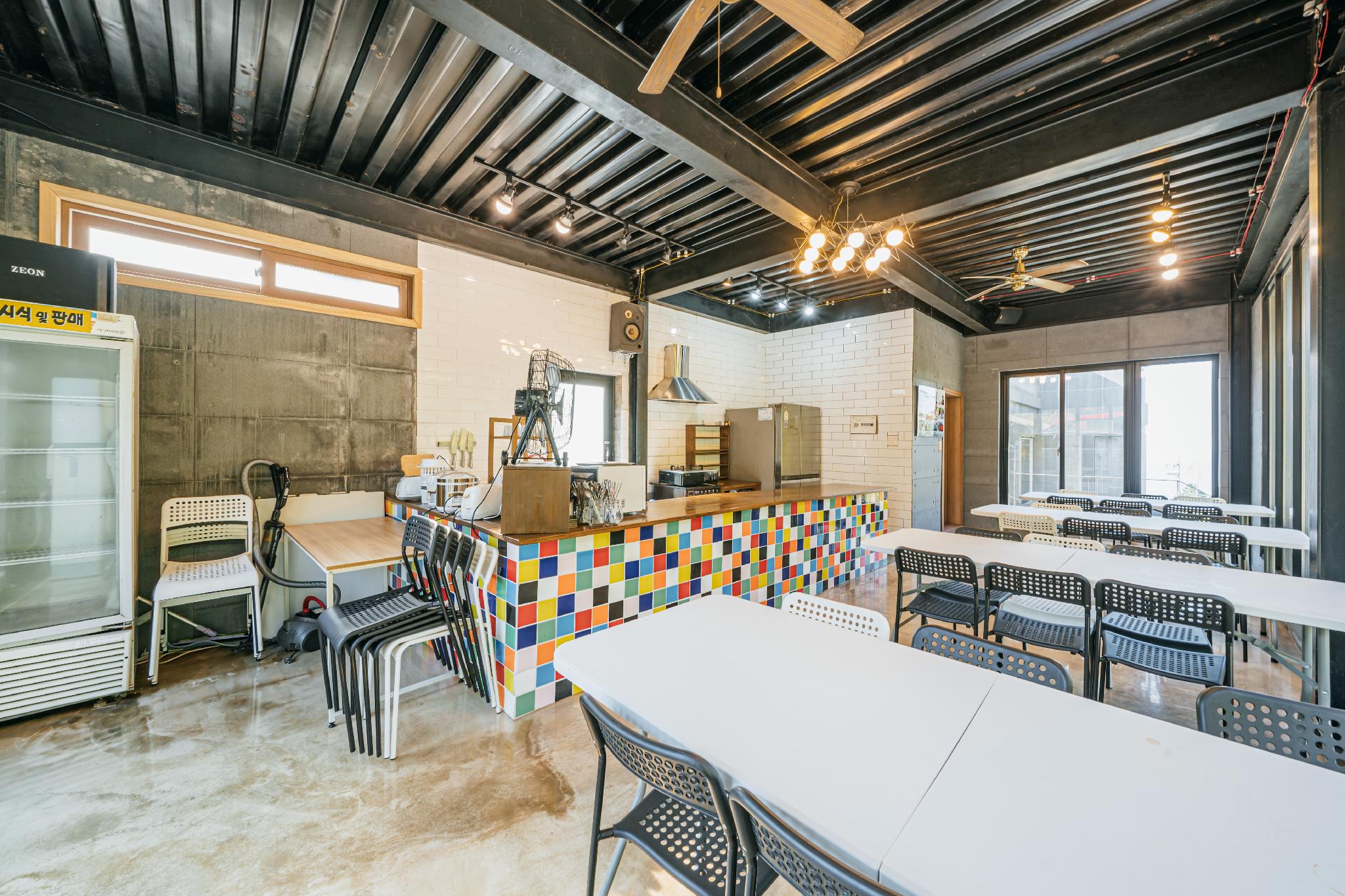 제주(추자도) 에코하우스 (Jeju (Chujado) Eco House)