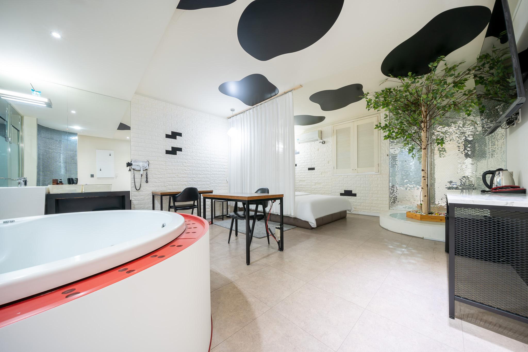 전주 신시가지 호텔 아이 (New Town Hotel in Jeonju)
