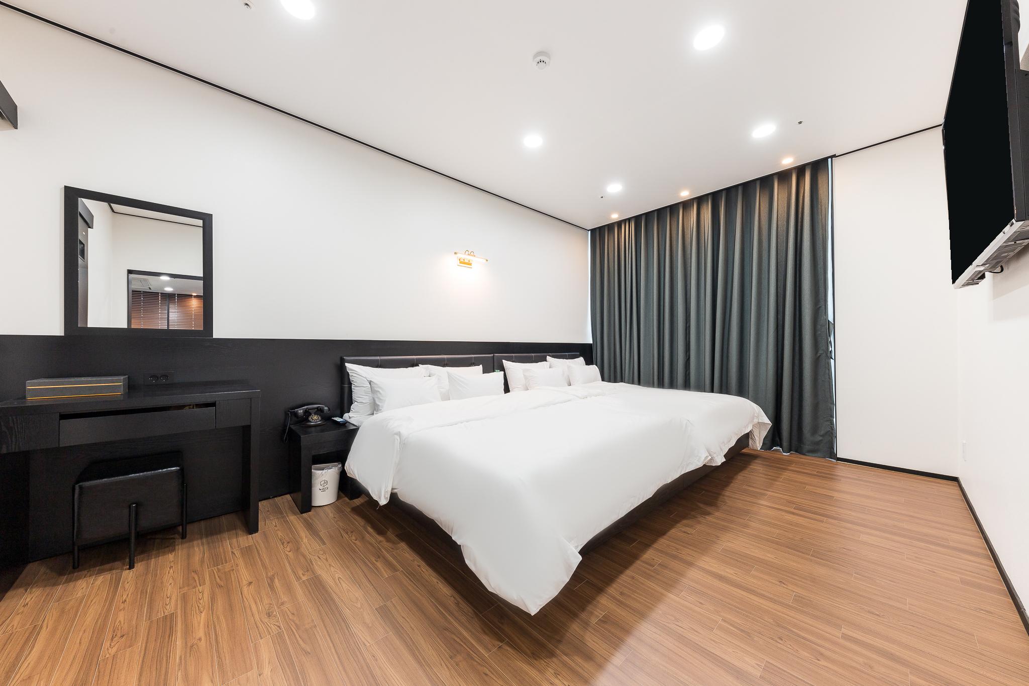 청주 누리다 호텔 (Cheongju Nurida Hotel)