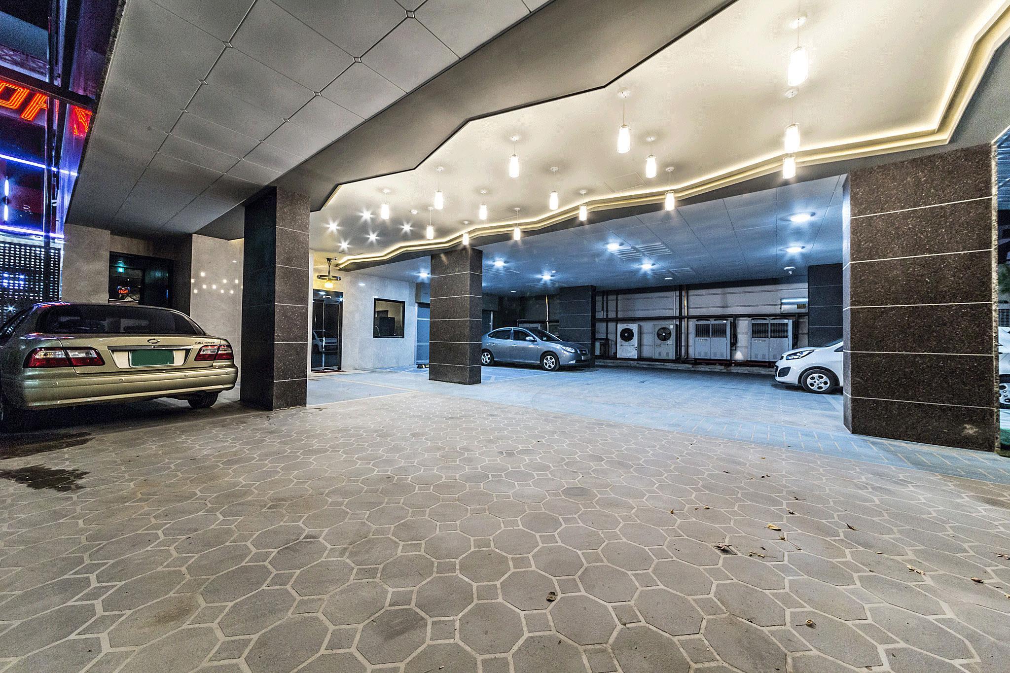 안산 호텔 727 (Ansan Hotel 727)