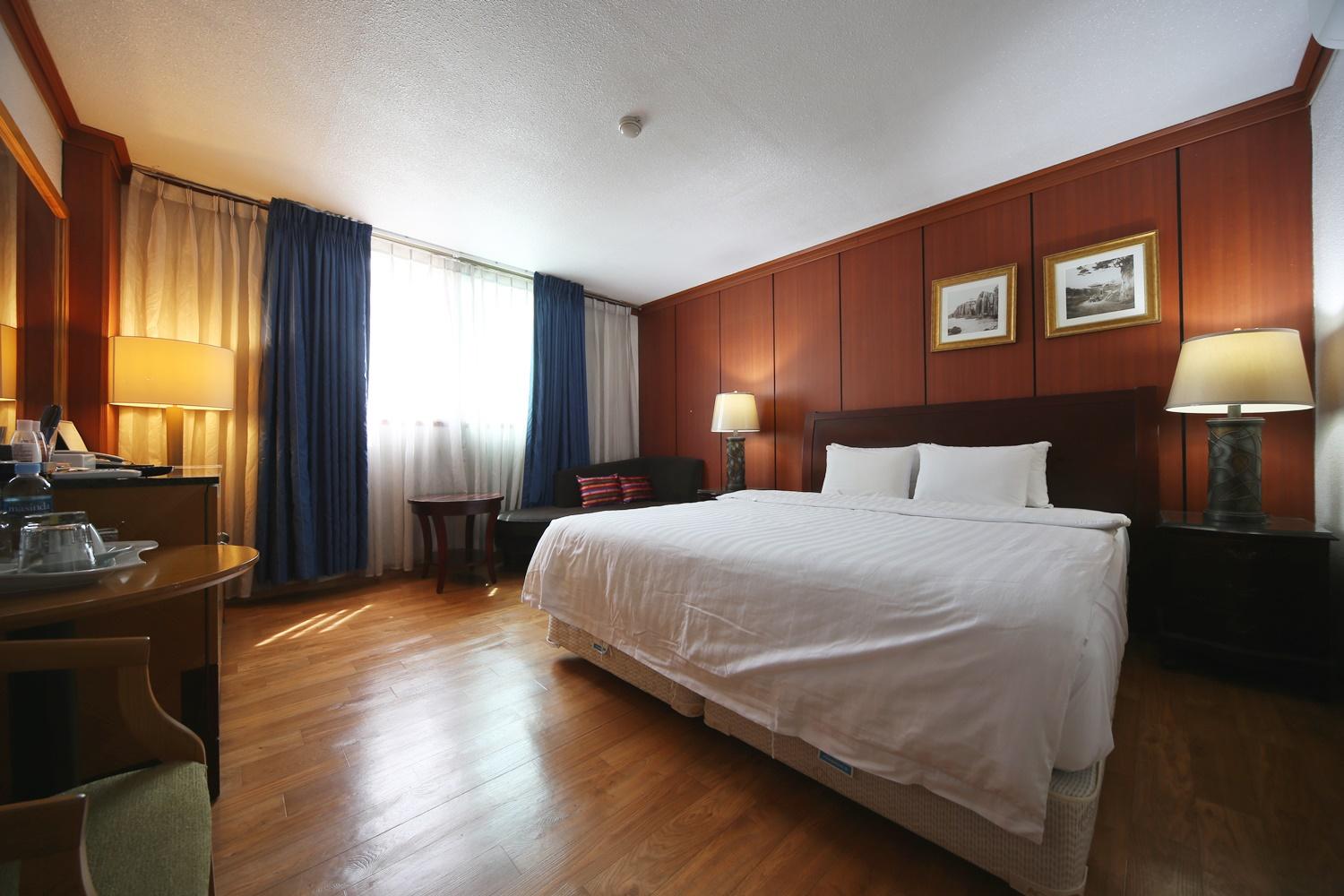 울진 백암 스프링스 호텔 (Uljin Baekam Springs Hotel)