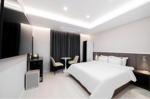 광주 첨단 란타나 호텔 (Gwangju Cheomdan Lantana Hotel)