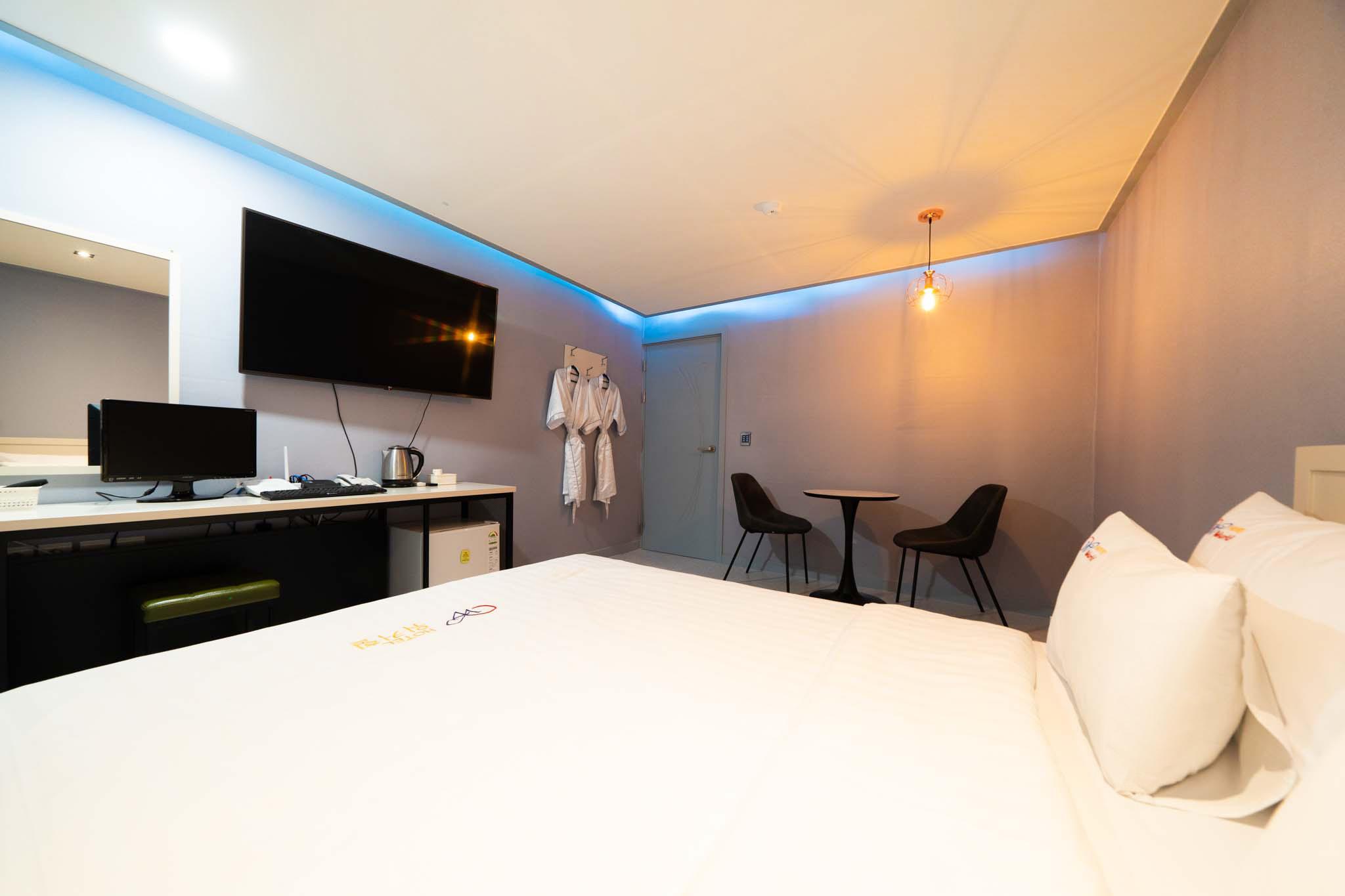 춘천 월드 호텔 (Chuncheon World Hotel)