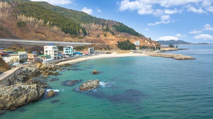 Starlight Nari Pension