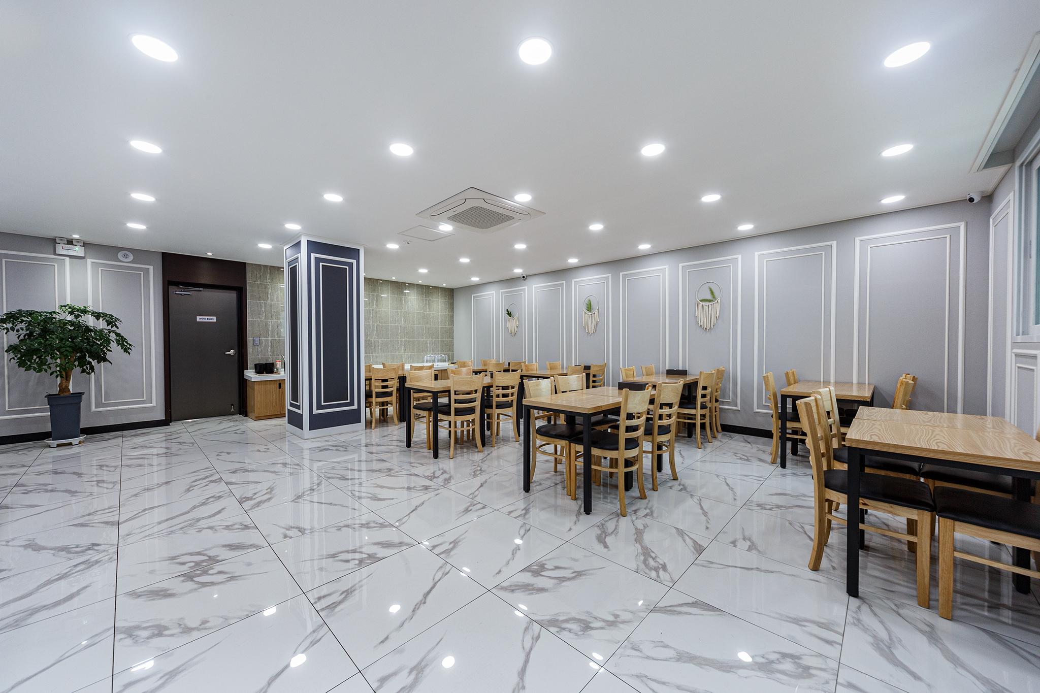광양 호텔 뉴스카이 (Gwangyang Hotel New Sky)