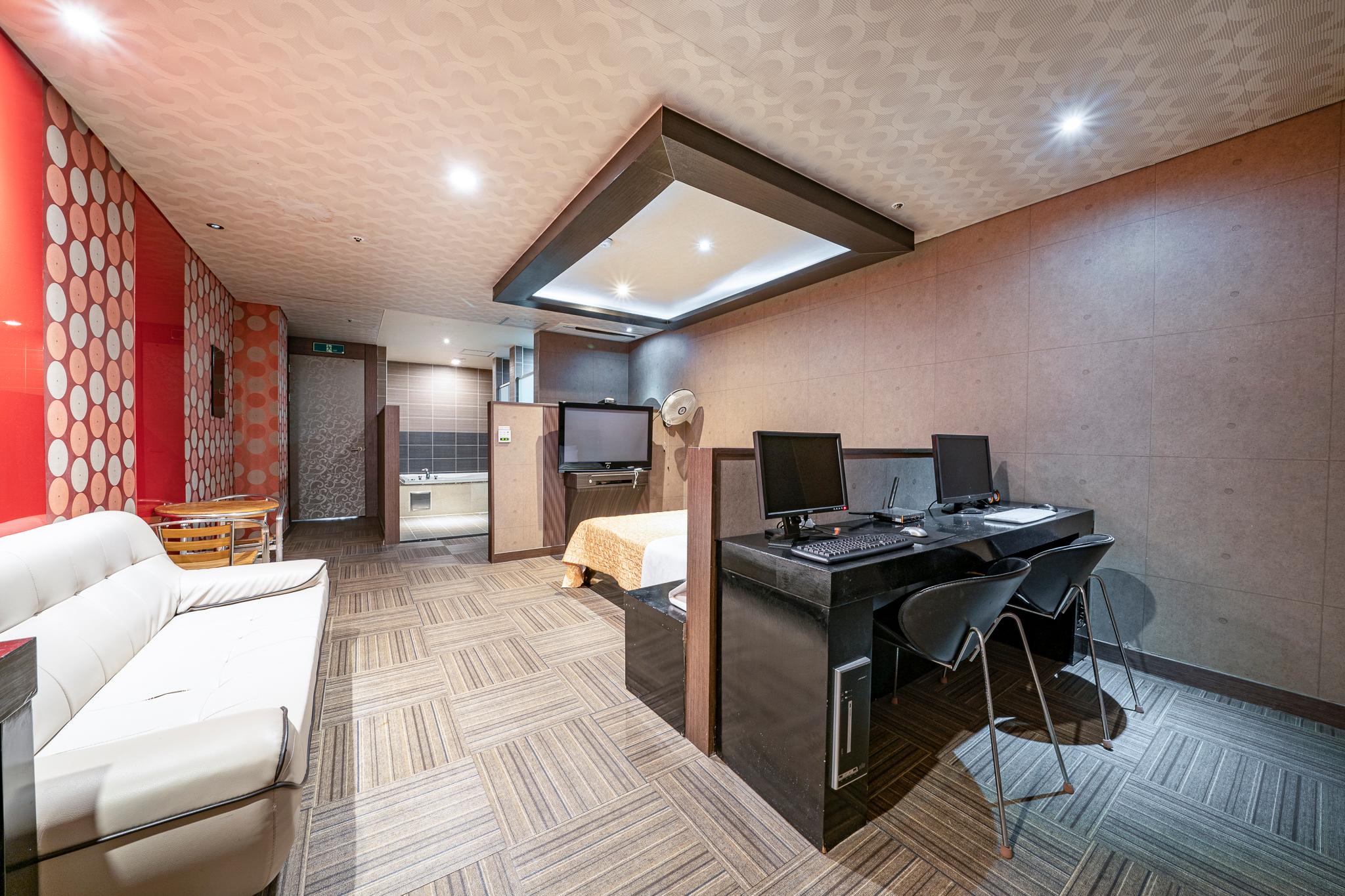 Story Hotel
