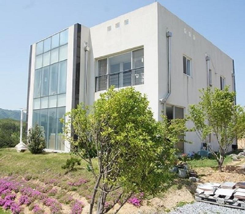 포항 자연의소리펜션 (Pohang Sound of Nature Pension)