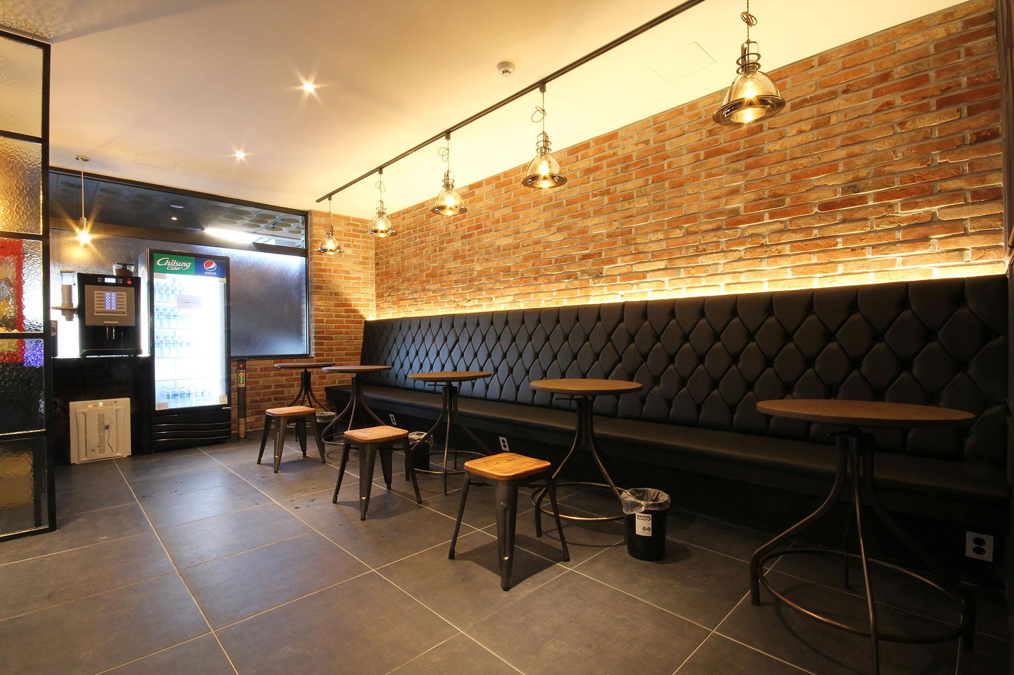 호텔 야자 포항 영일대점 (Hotel YAJA Pohang yeongildae branch)