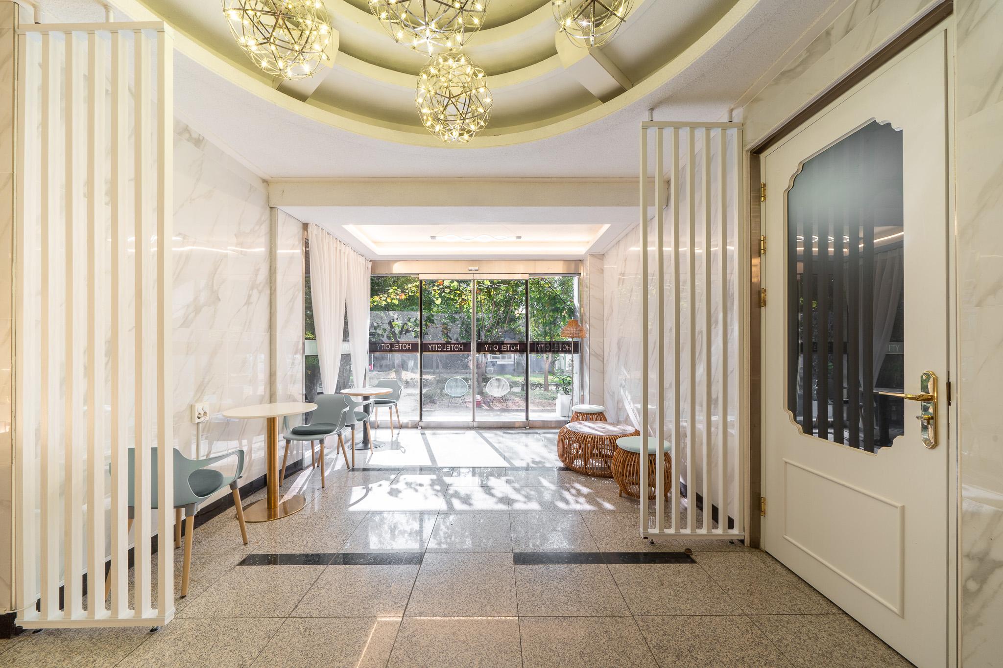 시티 호텔 (Mokpo City Hotel)