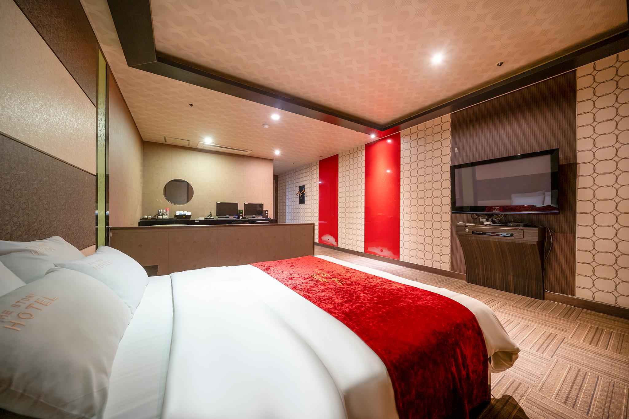 Story Hotel
