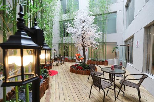 평창 호텔 더 마루 (Pyeongchang Hotel The Maru)