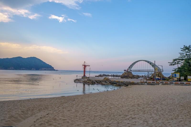 삼척 해향펜션(용화해수욕장,해상케이블카,해양레일바이크) (Samcheok Seaside Pension (Yonghwa Beach, Marine Cable Car, Marine Rail Bike))