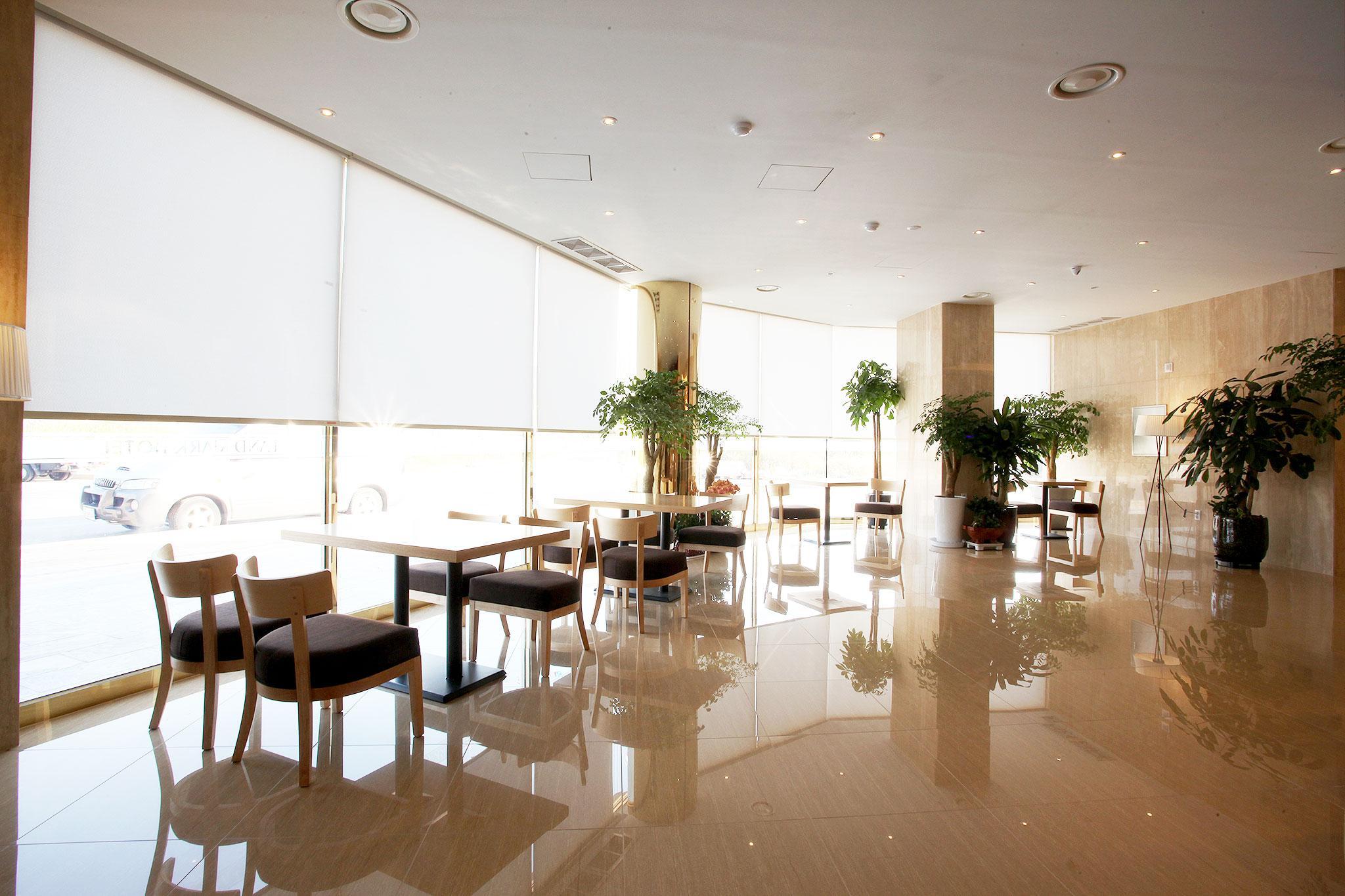 수원 호매실 로얄프라임 호텔 (Suwon Homaesil Royal Prime Hotel)