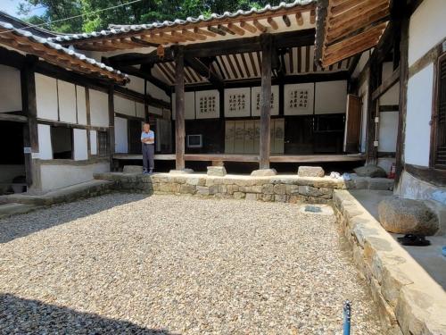 수졸당 고택 (Sujoldang Hanok Guesthouse)