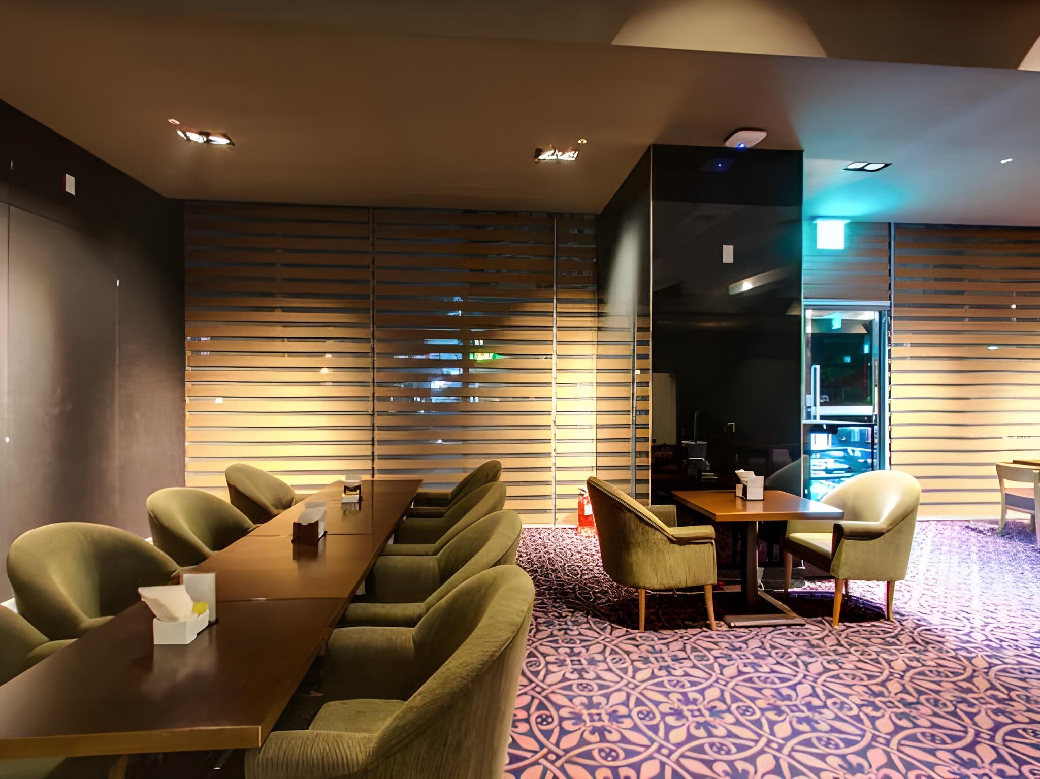 호텔 쏠레르 (Hotel Solaire)